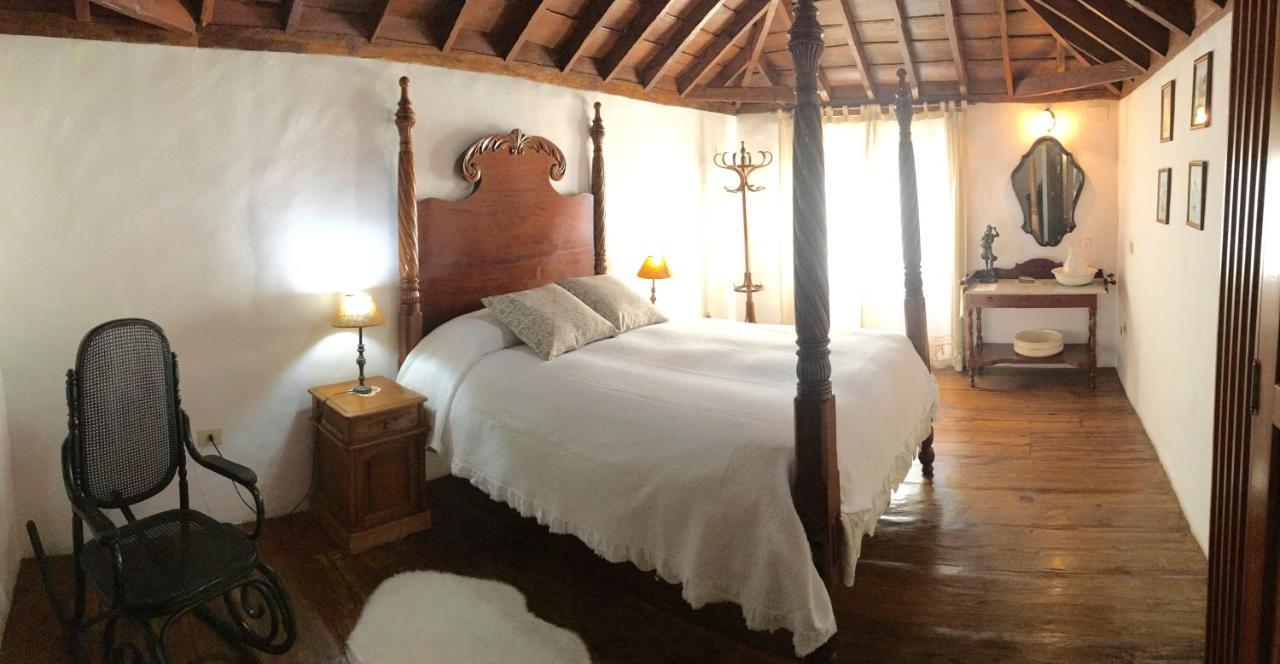 Hotel Rural La Casona Santo Domingo Siglo XVI 기마르 외부 사진